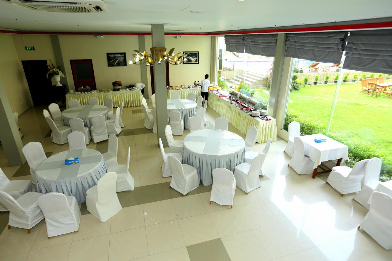 Sincere Smile Hotel