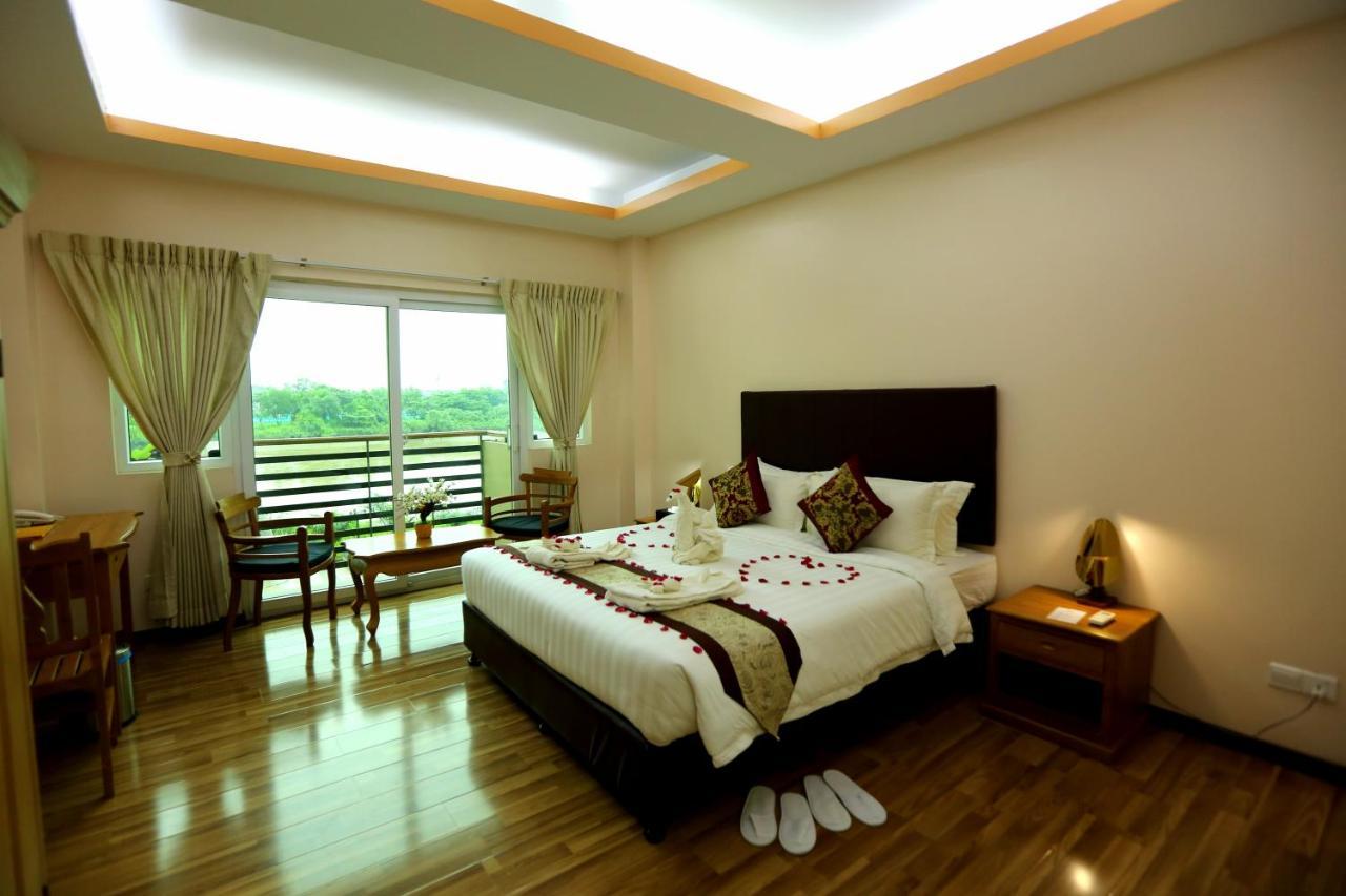 Sincere Smile Hotel 3*