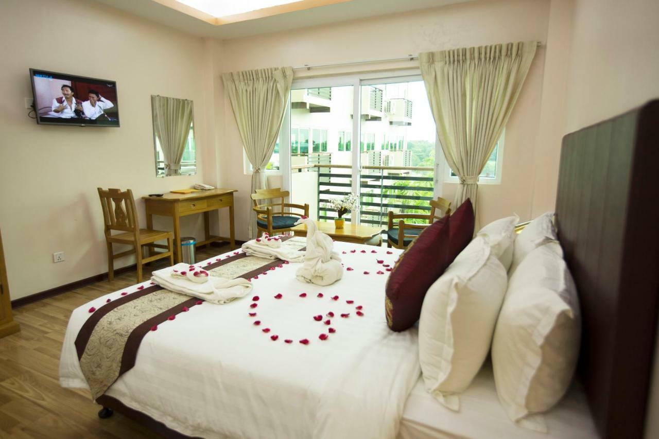 Sincere Smile Hotel 3*